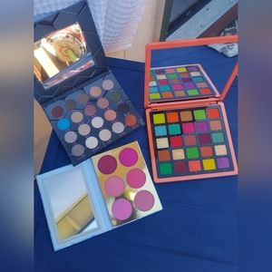 Vibrant Eyeshadow Palette Set
